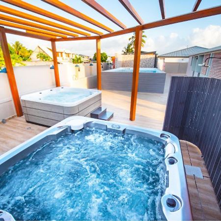 Studio Jacuzzi Et Piscine Au Centre Ville De Port-Louis Dış mekan fotoğraf